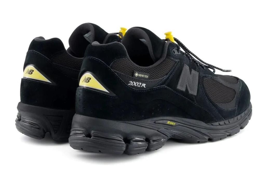 M2002RX3 New Balance 2002R GORE-TEX Black Yellow (Men's)