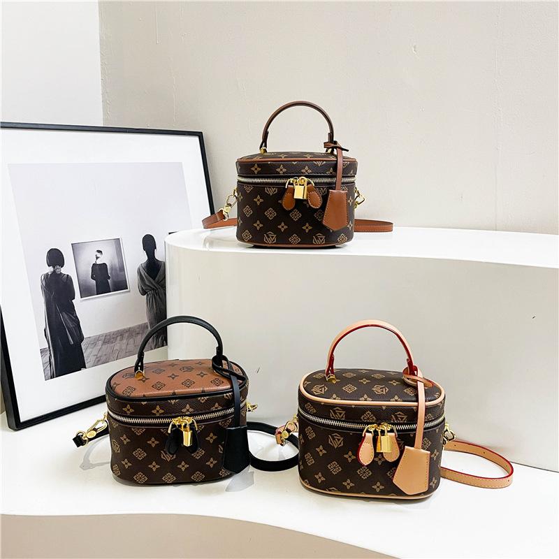 New High-end Presbyopia Double Pull Contrasting Color Cosmetic Bag Portable Shoulder Crossbody Trendy Women's Bag