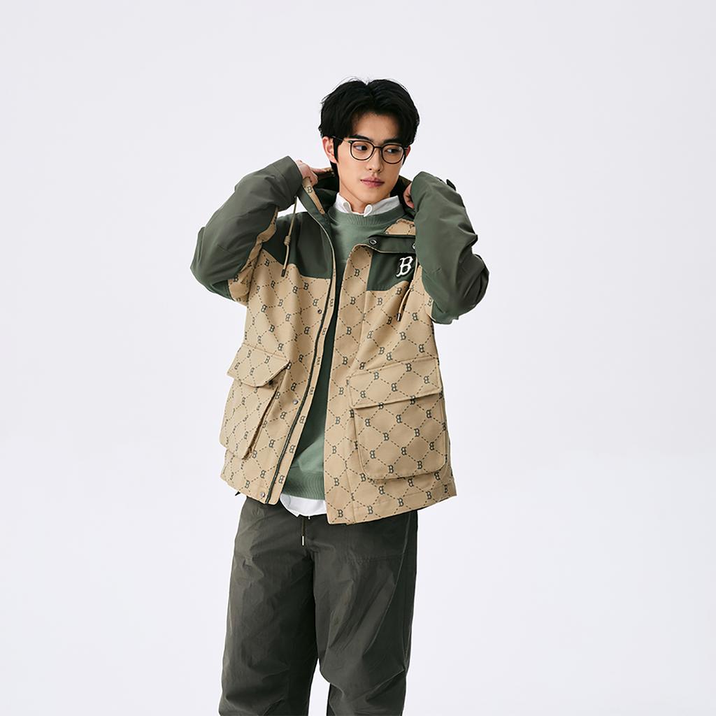 Новая коллекция MLB MONOGRAM Куртка ветрозащитная SS25 Boston Red Sox Унисекс Темно-хаки 3AWJM0151-43KAD