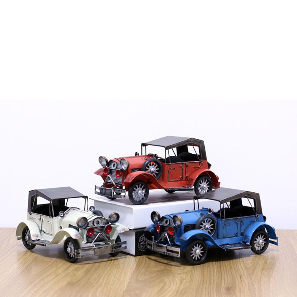 Nostalgic Retro Iron Oldsmobile Model Ornament Creative Home Coffee Shop Wine Cooler TV Cabinet Decorations