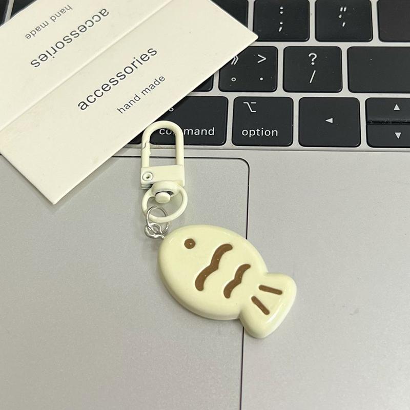 Cute Little Cat Fish Keychain Creative Personalized Pendant Keyring Phone Charms Car Key Accessories Schoolbag Pendant