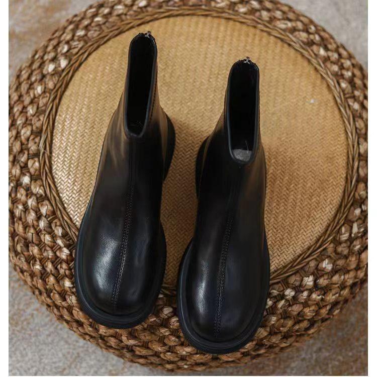 Autumn and winter Martin boots women's new fashion round head thick sole rear zipper short women's boots thick heel velvet