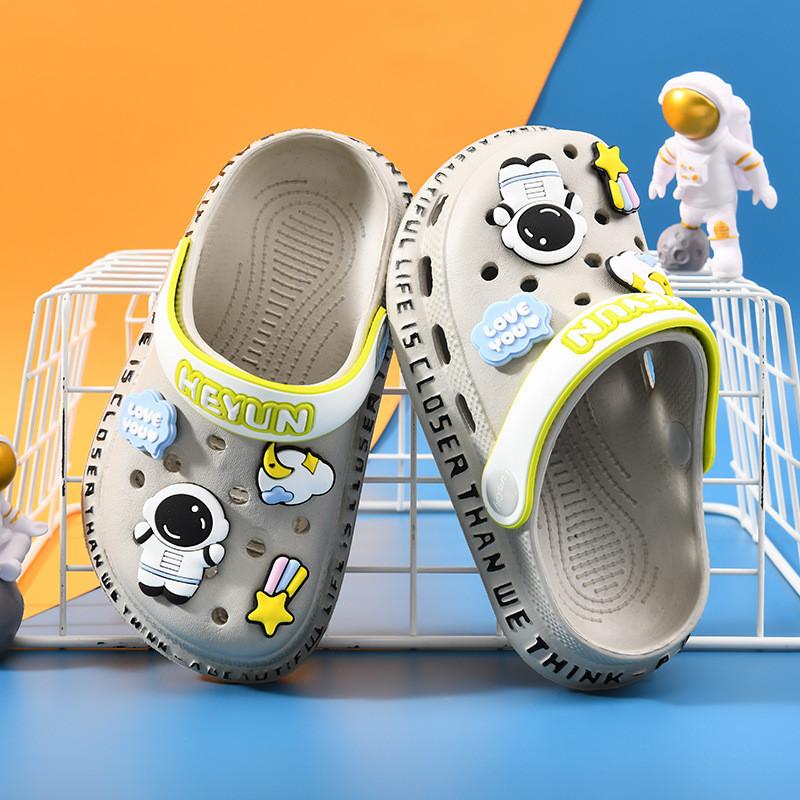 Удобные Дышащие Летние Мультяшные Клоги для Девочек и Мальчиков для Игр в Помещении и на Открытом Воздухе
