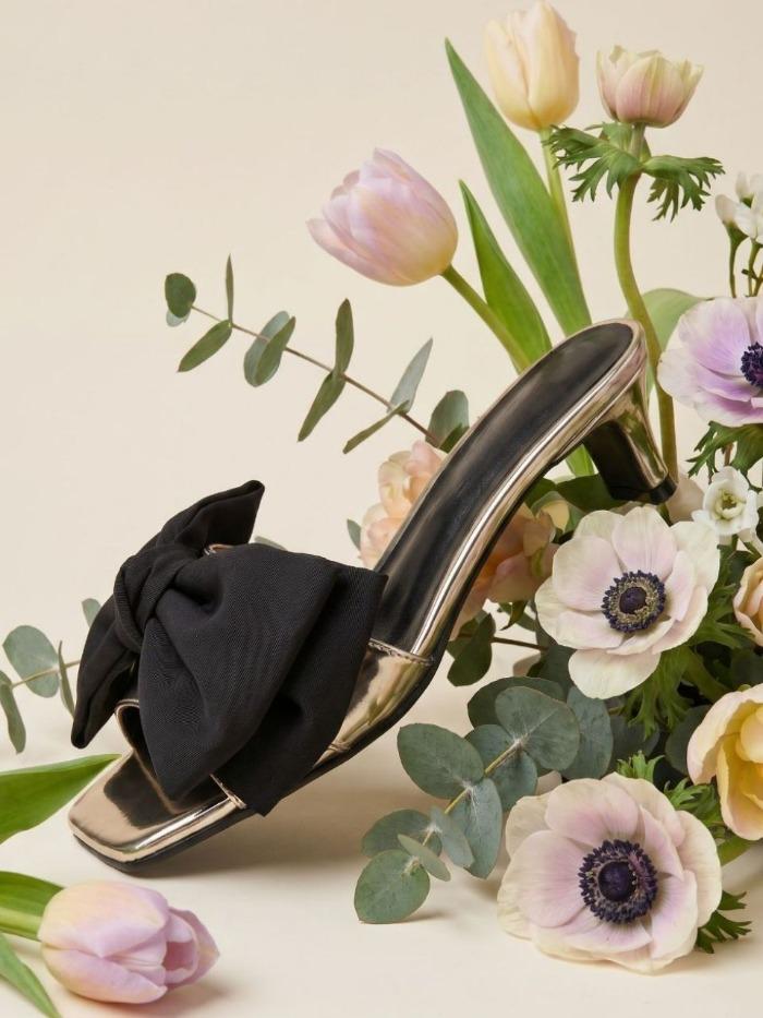 In The Balcony Lia Voluminous Ribbon Strap Mule Slippers