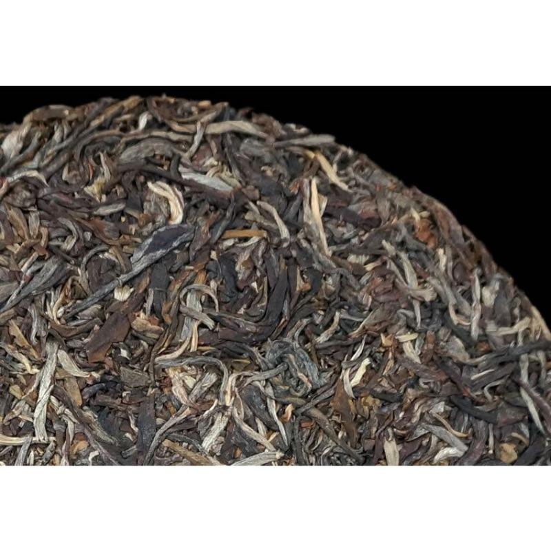 Чай пуэр из провинции Юньнань Мэнхай, сырой чай с коричневым горным деревом Иу, чайный пирог из семи семян, 357 г