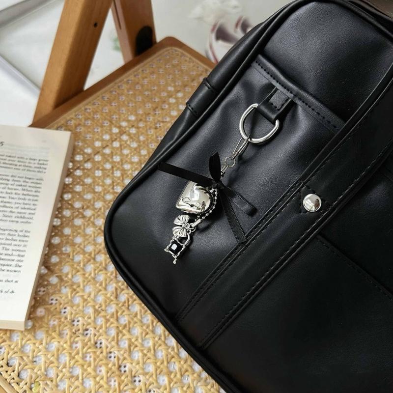 Delicate Heart Bag Pendant Elegant Heart Keyring Stylish Bowknot Pendant Charm Accessory for Bag and Key