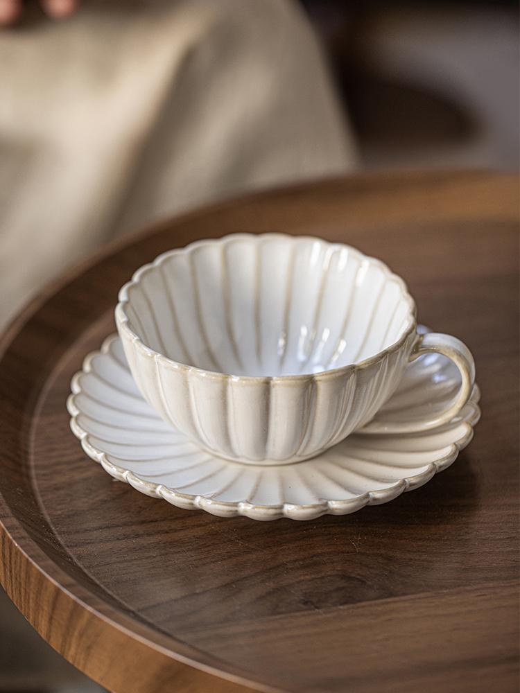 Винтажный керамический набор кофейной чашки и блюдца Время послеполуденного чая Дизайн «Снежинка»