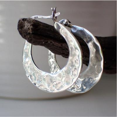 Очаровательные изысканные серьги серебристого цвета для женщин, винтажные металлические геометрические серьги-подвески в виде полумесяца для женщин, ювелирные изделия