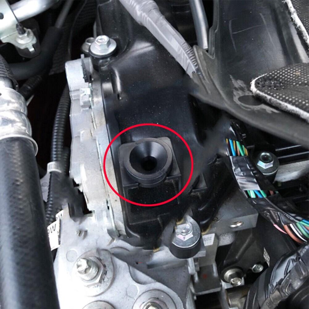 Крепления крышки двигателя P30110238 резиновые 2 шт черные новые