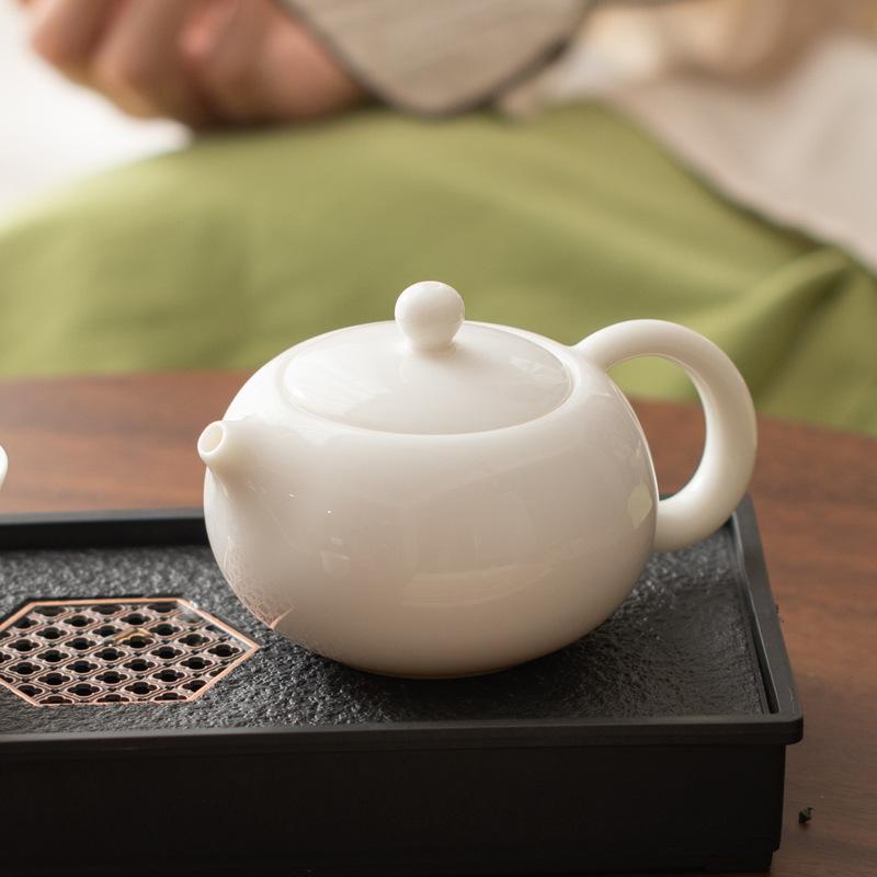 Suet jade white porcelain teapot Household tea brewing teapot Chinese ceramic Xishi pot Kung fu tea set Single pot
