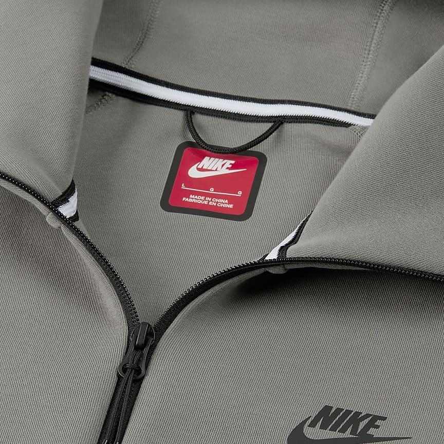 Nike Спортивная одежда Tech Fleece Куртки и пальто Windrunner Мужские Светло-серо-коричневый/Асфальтово-серый/Черный FB7922-014