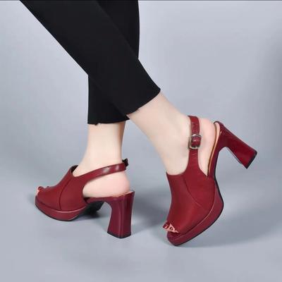 Босоножки на высоком каблуке женская обувь 2025 лето новые европейский и американский стиль с открытым носком водонепроницаемая платформа толстый каблук женские сандалии коровья кожа