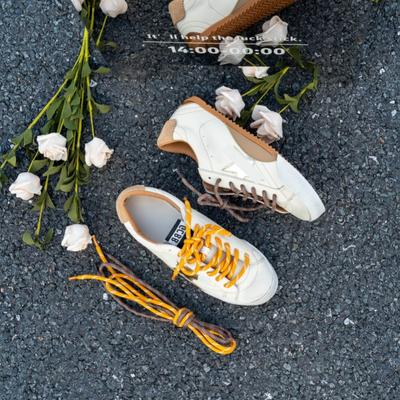 Ван Сяоду имеет ту же внутреннюю высоту, что и женские универсальные ретро кроссовки на шнуровке с цветной отделкой, женские маленькие