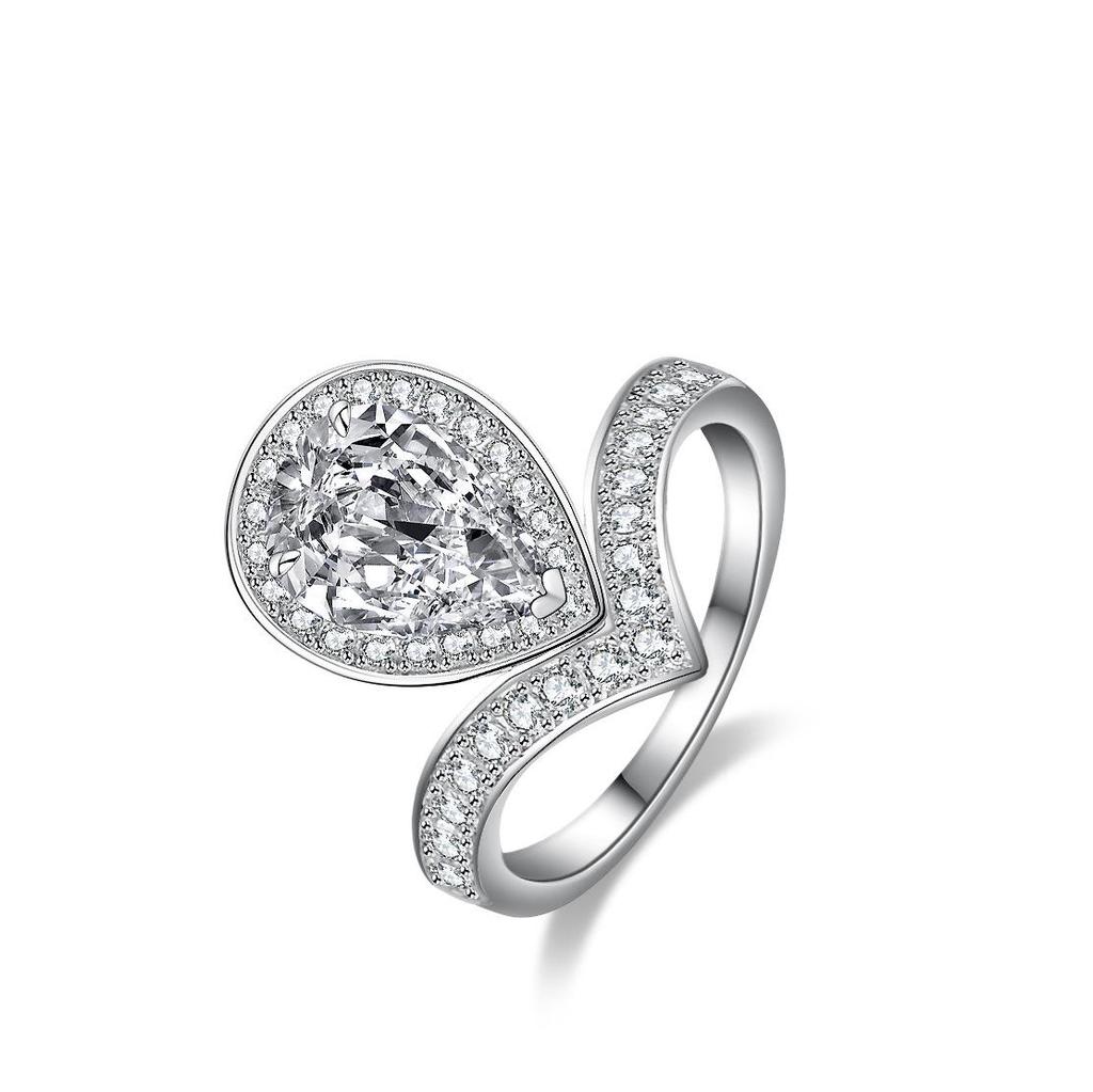Elegant Women's S925 Silver Moissanite Ring with Irregular Pear-Shaped 2 Carat Diamond Design