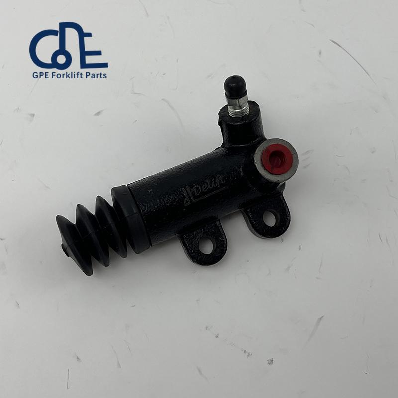 31420-23320-71 Рабочий цилиндр сцепления для вилочного погрузчика Toyota 7/8FG/FD