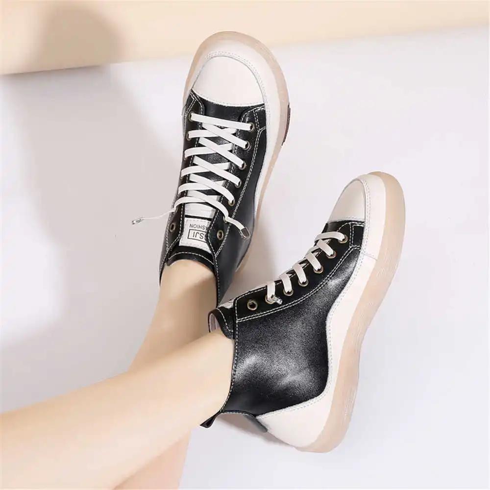 Fashion Black Hip Hop Sneakers On Offer Tennis Shoes Women Luxury Designer Joggings Women Sport Shuse Super Cozy Model Classical