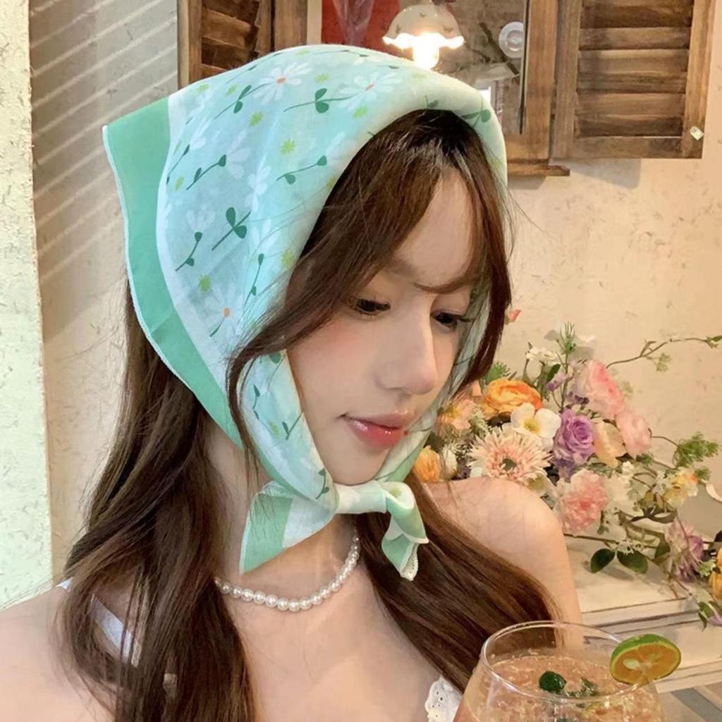 French Lace Triangle Scarf with Beige Floral Design, Retro Headscarf, Hairband, Bag Accent, and All-Match Ribbon Scarf