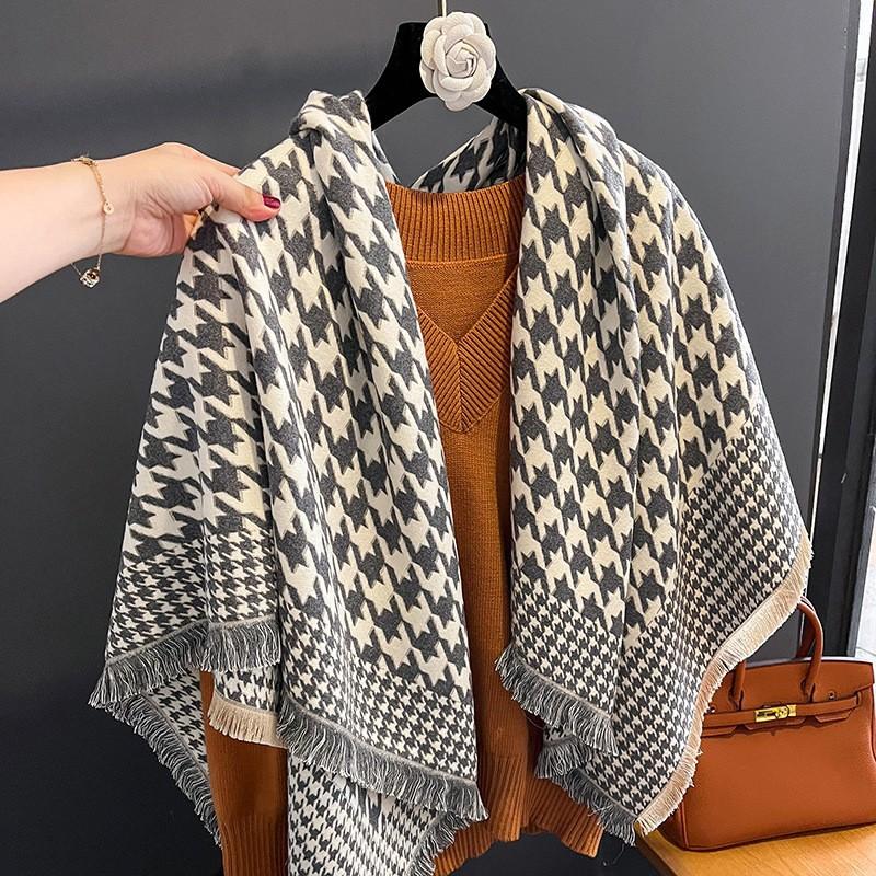 New Women'S Fashionable Imitation Cashmere Autumn And Winter Warm Large Square Scarf Double-Sided Tassel Scarf Air Conditioning Shawl