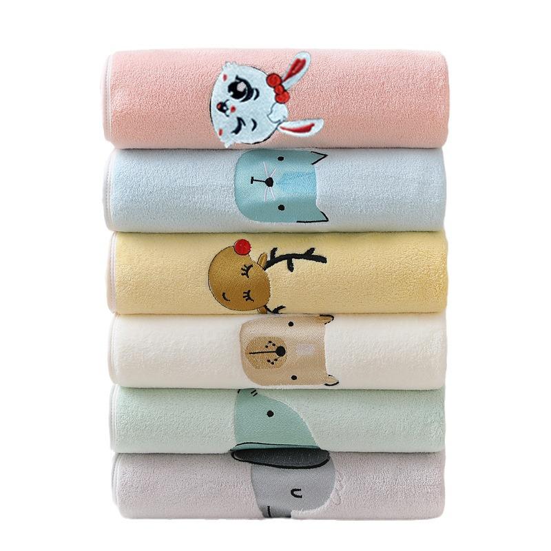 Детское быстросохнущее, впитывающее воду, толстое коралловое флисовое одеяло и банное полотенце с вышивкой - большое, не линяет.