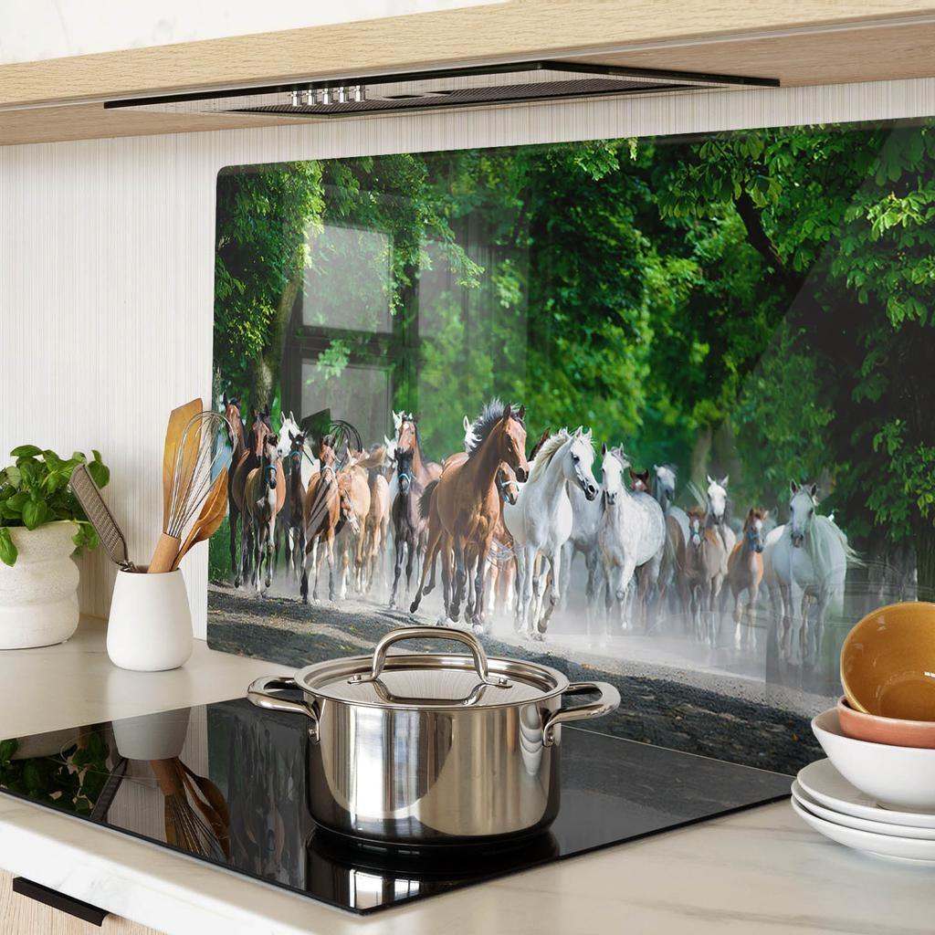 Glass Kitchen Chopping Board with Galloping Horses Graphic 80x52 cm