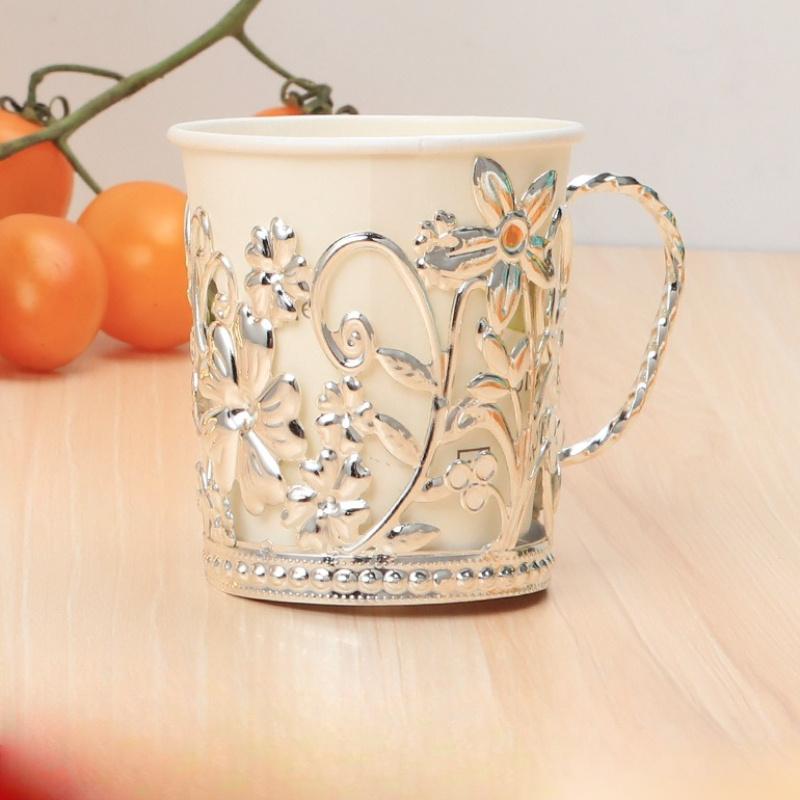 1 шт. Подставка для стаканов из кованого железа серебристого цвета с цветочным дизайном, Металлическая подставка для одноразовых стаканов, не контактирующая с пищевыми продуктами, Элегантный настольный декор для вечеринок