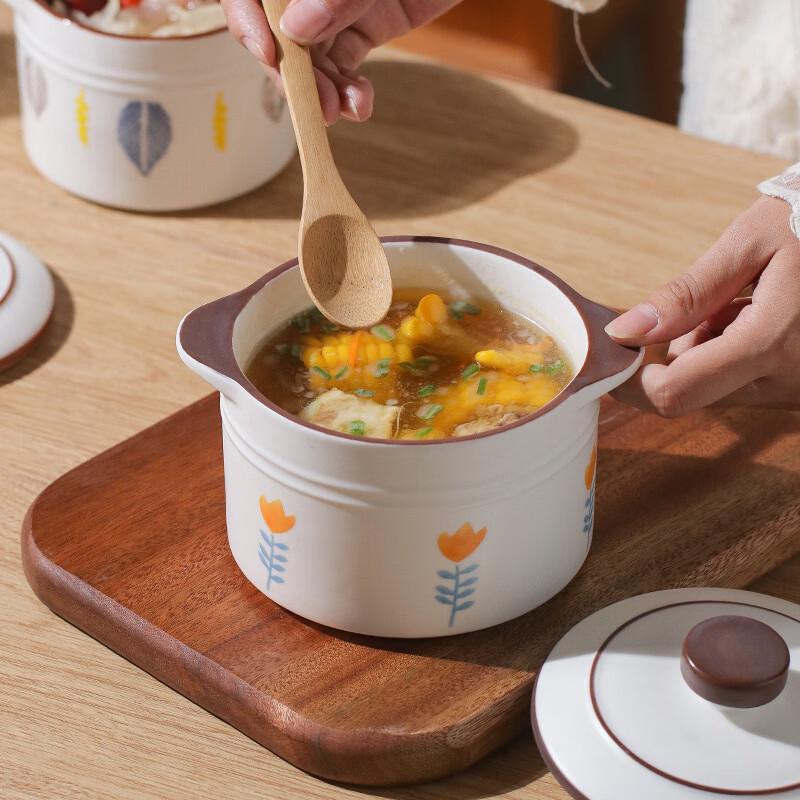 Керамическая миска HANSUM для приготовления на пару и тушения с крышкой
