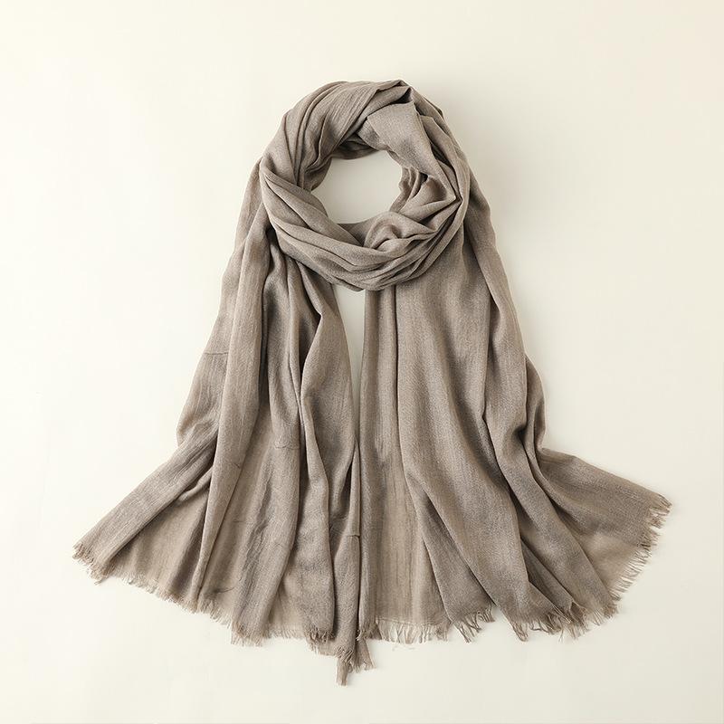 Spring And Summer Silk Scarves Women'S Fashion Sunscreen Sunshade Beach Large Long Scarves Solid Color Cotton And Linen Silk Scarves Scarves