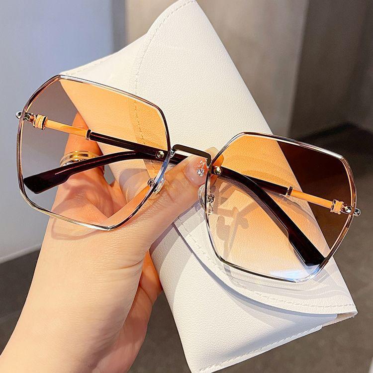 Солнцезащитные очки Gradual Change Gray Large Frame для мужчин, многоугольные металлические солнцезащитные очки для вождения, солнцезащитные очки Tide Seaside Travel