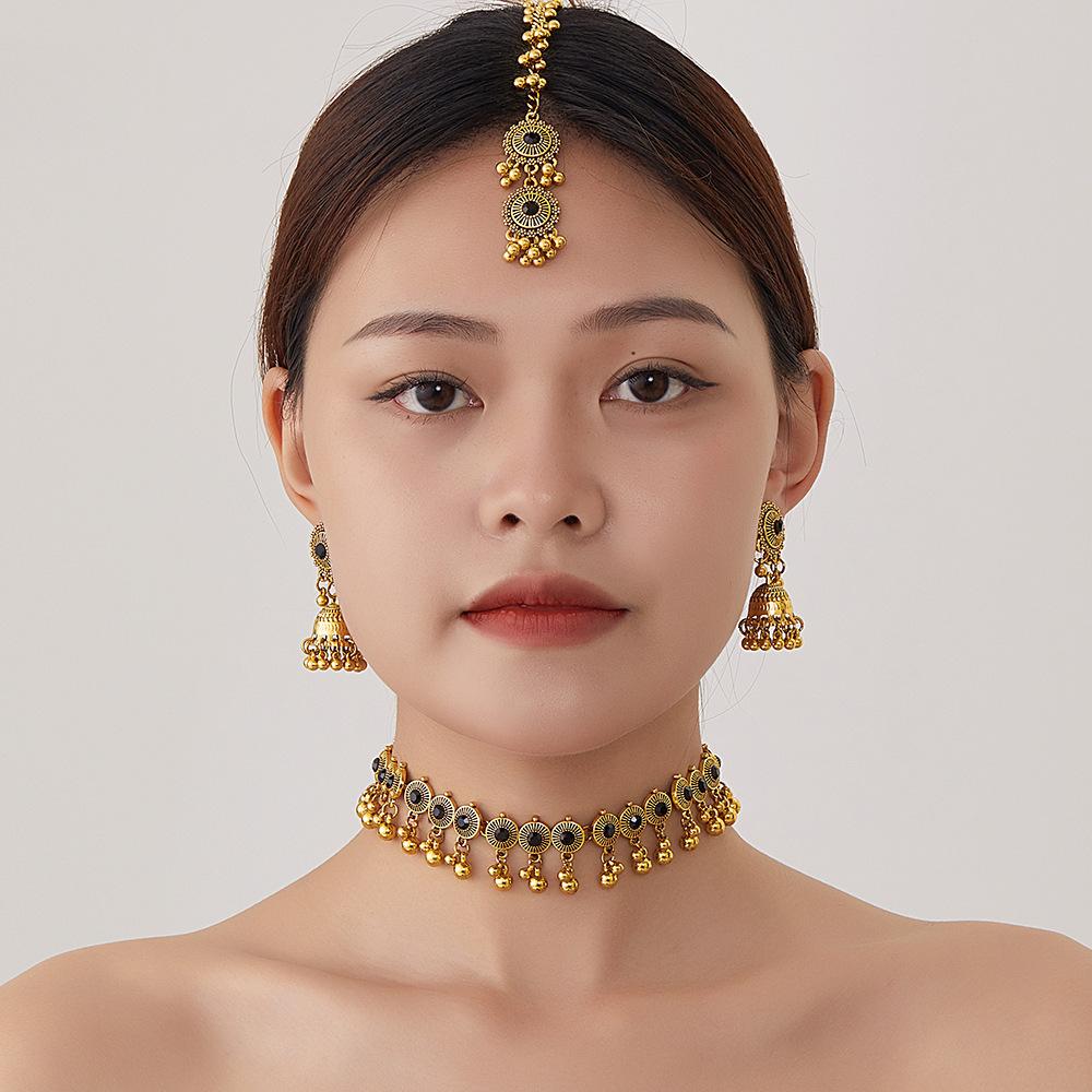 New European and American fashion jewelry, Indian style diamond fringed neck chain earrings, retro personalized necklace set