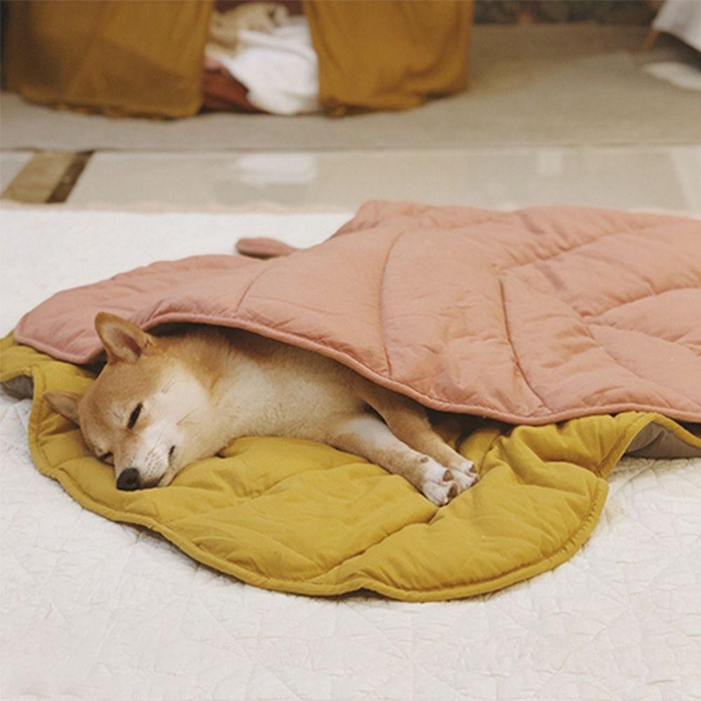 Modern Leaf Pet Pad Aesthetic Dog Cat Sleeping Mat Soft Thick Washable Comfortable Crate Mat for Stylish Home Decor Floor Bed
