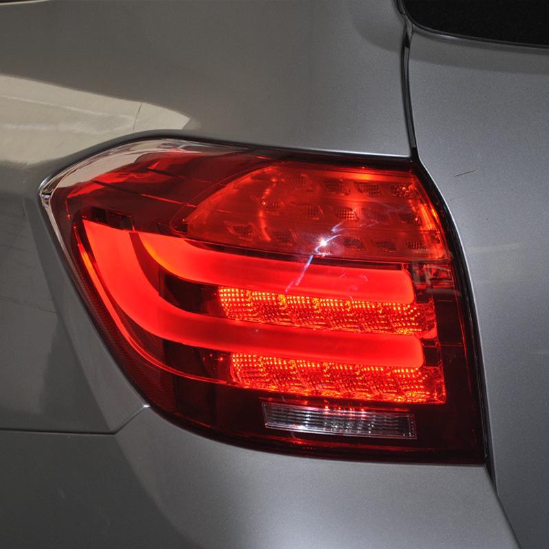 Улучшенный светодиодный задний фонарь для Toyota Highlander 09-11 (Тормоз, Задний ход, Поворотник)