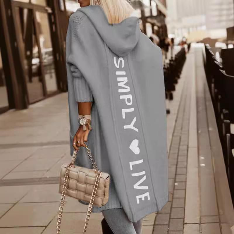 Доступный кардиган средней длины свободного кроя с капюшоном