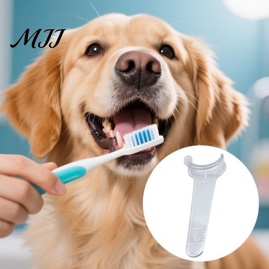 Pet Gum Cleaning Assistant Tooth Brushing Helper, Clear Teeth Aid, Reusable Oral Care Easy Toothbrushing Tool Holds The Lip Aside for Dogs
