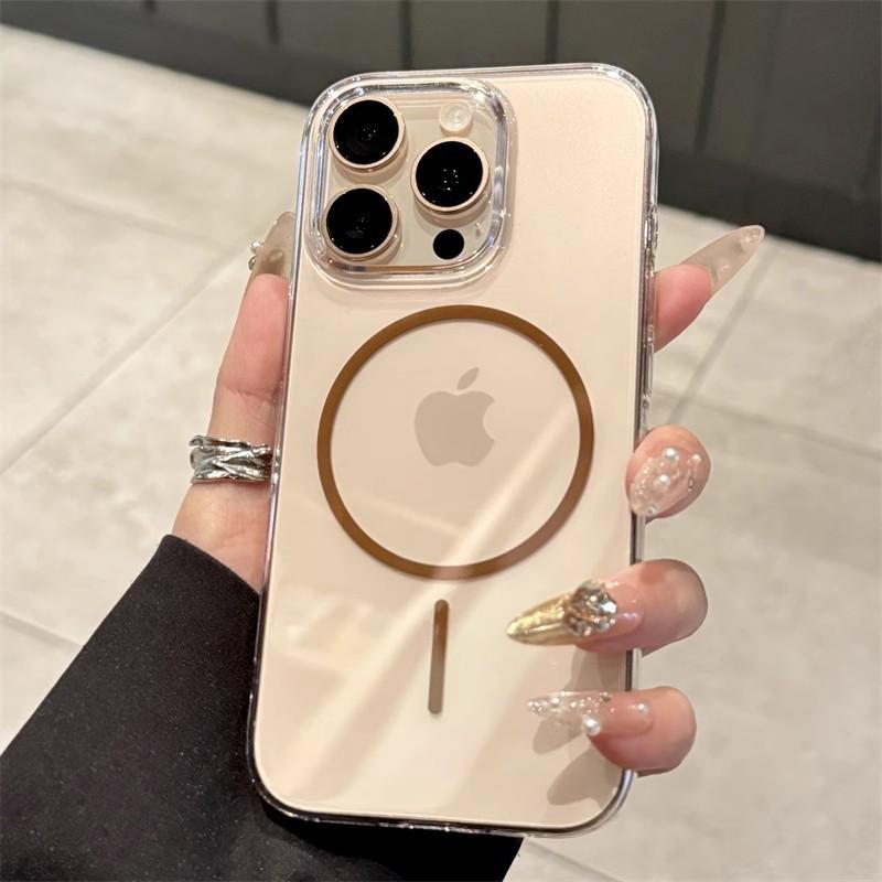 Transparent thin ring magnetic attraction is suitable for IPhone16promax mobile phone case, Apple 15 advanced sense all-inclusive PC protective case.
