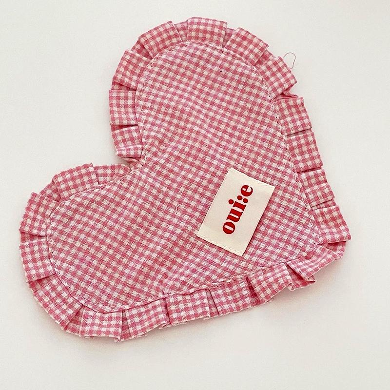 1Pc Checkered Placemat Korean Background Cloth Ins Gourmet Photography Sweet Heart-Shaped Coaster Desktop Decoration