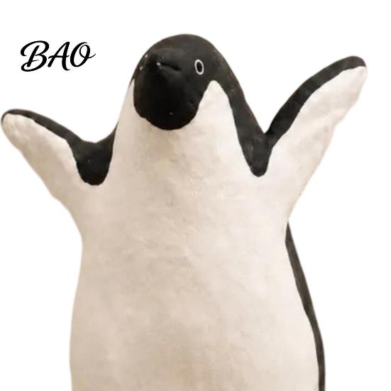 Housewarming Present Ideas Cute Penguin Figurine, Nordic Style Small Animal Statue, Whimsical Office Desk Accessories Shelf Tabletop Decor Ornament,