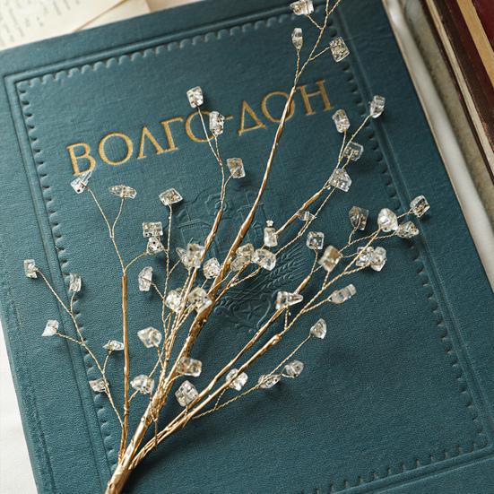 Christmas Artificial Glitter Picks Faux Crystal Berry Stem Ornaments Christmas Tree Glittery Twig Bead Stick Branches for Holiday Wedding Vase Decor