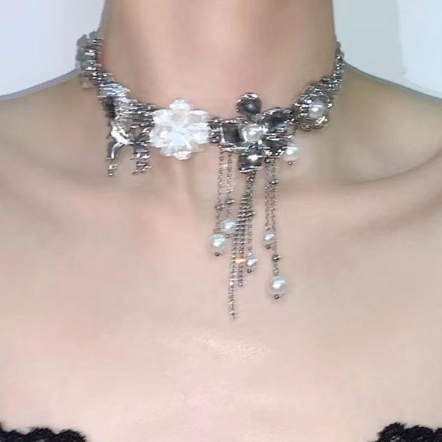 Ожерелье из бисера Y2K со звездой - Титановая сталь, панк-готический стиль для женщин