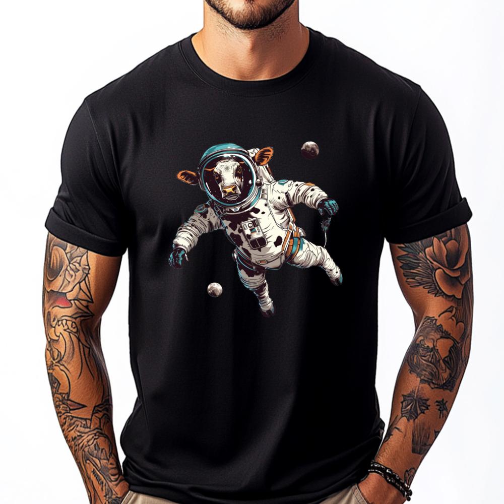 Cow DesignsFunny Cow Astronaut In Space 1956 Graphic Shirts Men Mens Clothes Fathers Day Harajuku Clothing