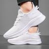 Мода Новые мужские модные повседневные кроссовки из летящей сетки большого размера модные легкие противоскользящие износостойкие спортивные кроссовки высокого качества