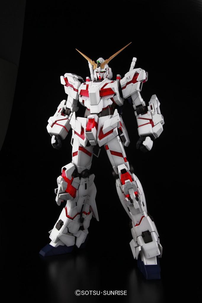 PG Unicorn Gundam Suit Gundam 1/60 RX-0 (Mobile UC)