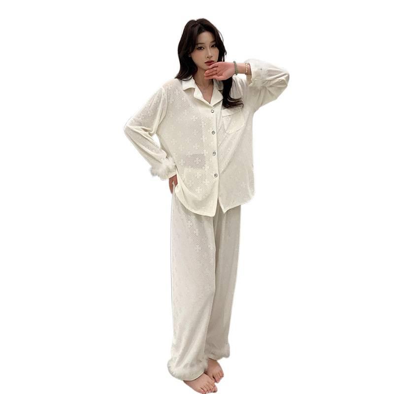 Royal sister feeling golden velvet pajamas women's autumn and winter new high-end feeling white feather embossed can be worn outside loungewear suit