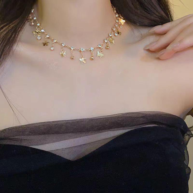 Double-Layer Rose Zircon Sweater Necklace: Elegant Summer Clavicle Chain, Women's Light Luxury High-End Accessory.