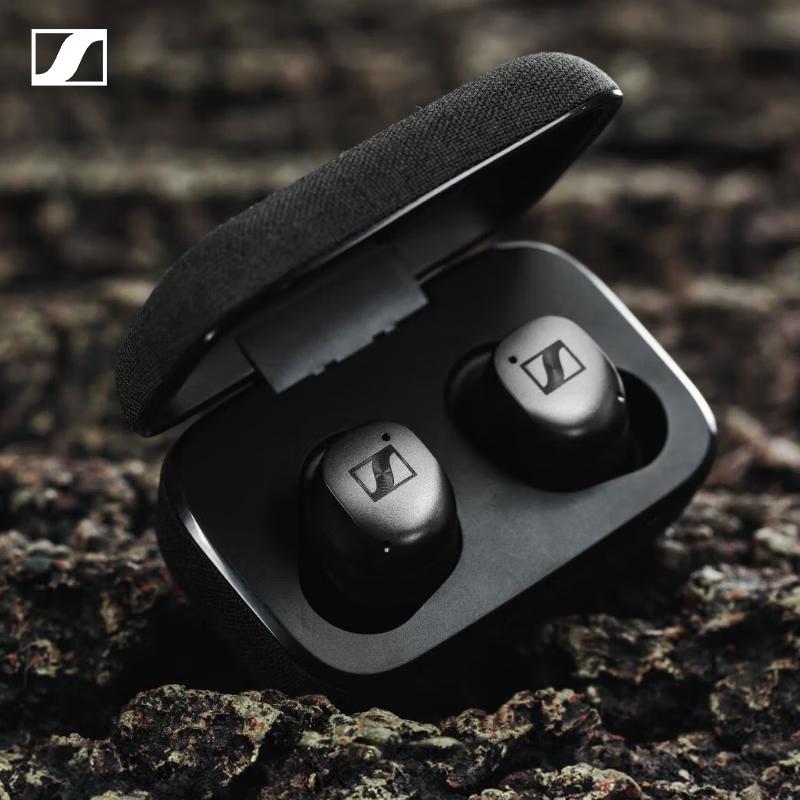 Беспроводные наушники-вкладыши Sennheiser MOMENTUM True Wireless 4