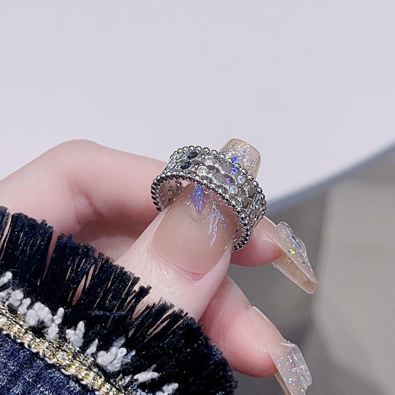 Стильное и простое кольцо с круглыми бусинами по краю, с вырезами, открытое, штабелируемое, с сотовым узором, в холодном стиле, персонализированное украшение