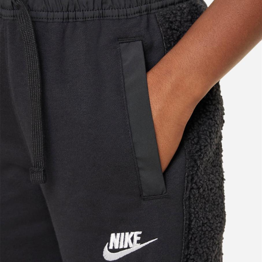 Nike Спортивные штаны-джоггеры Club из флиса с вышитым логотипом в стиле пэчворк для детей, черные DV3062-010