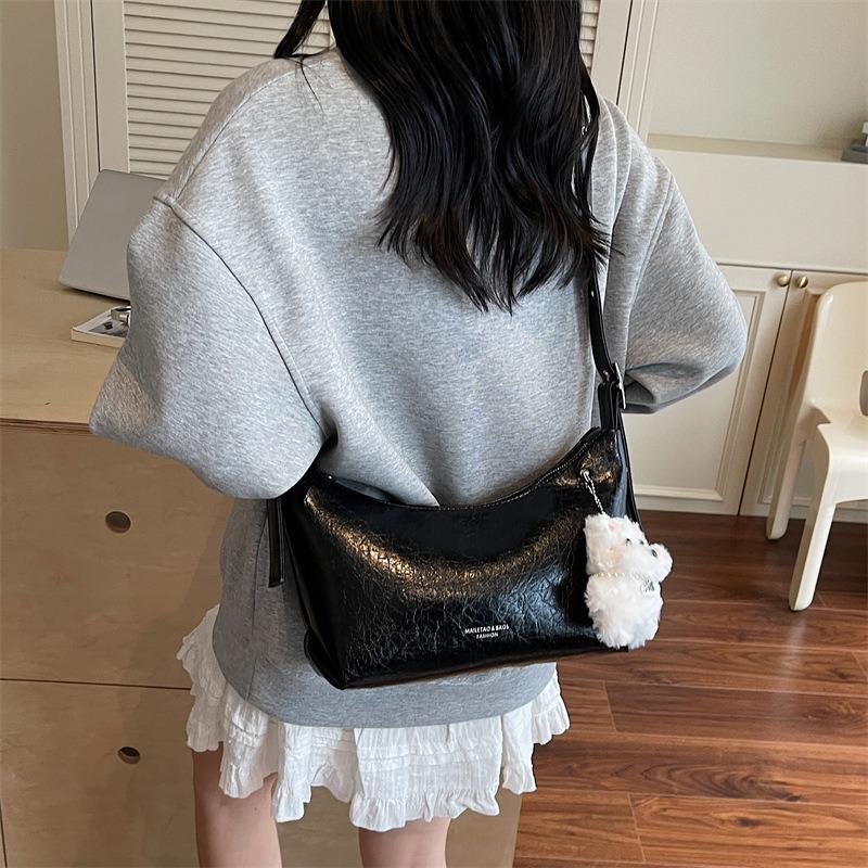 Высококлассная модная сумка под мышкой женская новая сумка через плечо для通勤, повседневная сумка-мессенджер в форме пельменя