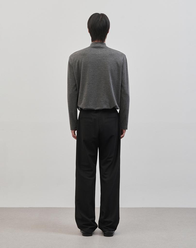 WORK ON BODY OFF Rested Semi-Overfit Mock Neck Knit [Charcoal]