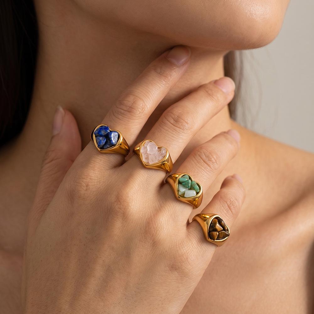 Boho Natural Stone Heart Signet Ring for Women Gemstone Chips Stainless Steel Gold Color Waterproof Hypoallergenic