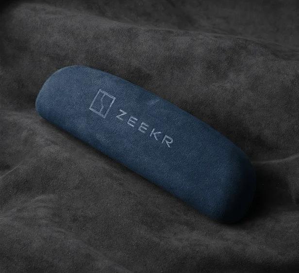 Для Zeekr 001 009 X 007 7X 2021-2026 Держатель для солнцезащитных очков из замши Автомобильная коробка для хранения очков Детали для модификации и улучшения интерьера